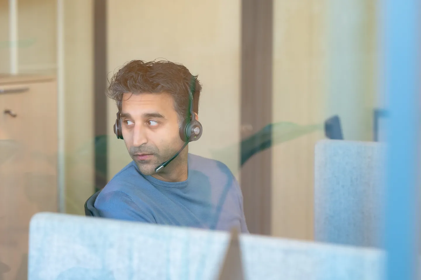 Huisarts aan het bellen